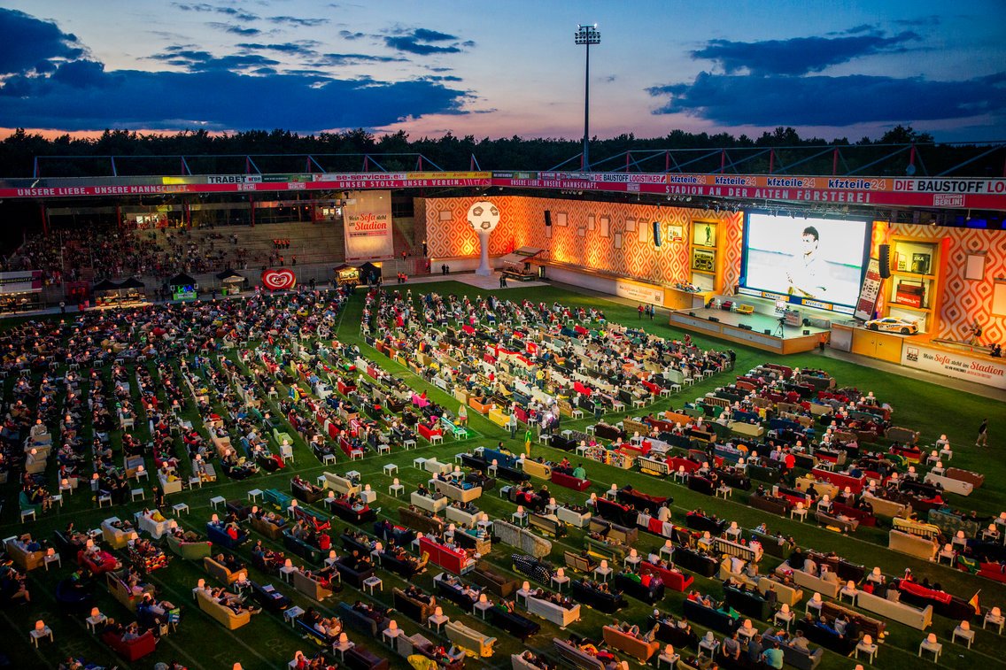 广州队训练开放日，今夜造点机会引欢呼，德甲在即，高层口径保持一致(访惠聚工作队任务是什么)