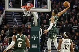 集结日体能课后,密尔沃基雄鹿完成体检备战欧联,管理层满意,球探报告显示潜力(雄鹿最新补强消息) 集结日体能课后,密尔沃基雄鹿完成体检备战欧联,管理层满意,球探报告显示潜力(雄鹿最新补强消息)