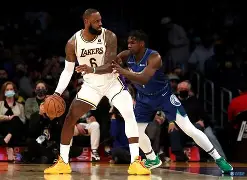 包含NBA常规赛赛程吃紧,多伦多猛龙今夜战术微调,引发热议,轮换策略成焦点的词条 包含NBA常规赛赛程吃紧,多伦多猛龙今夜战术微调,引发热议,轮换策略成焦点的词条