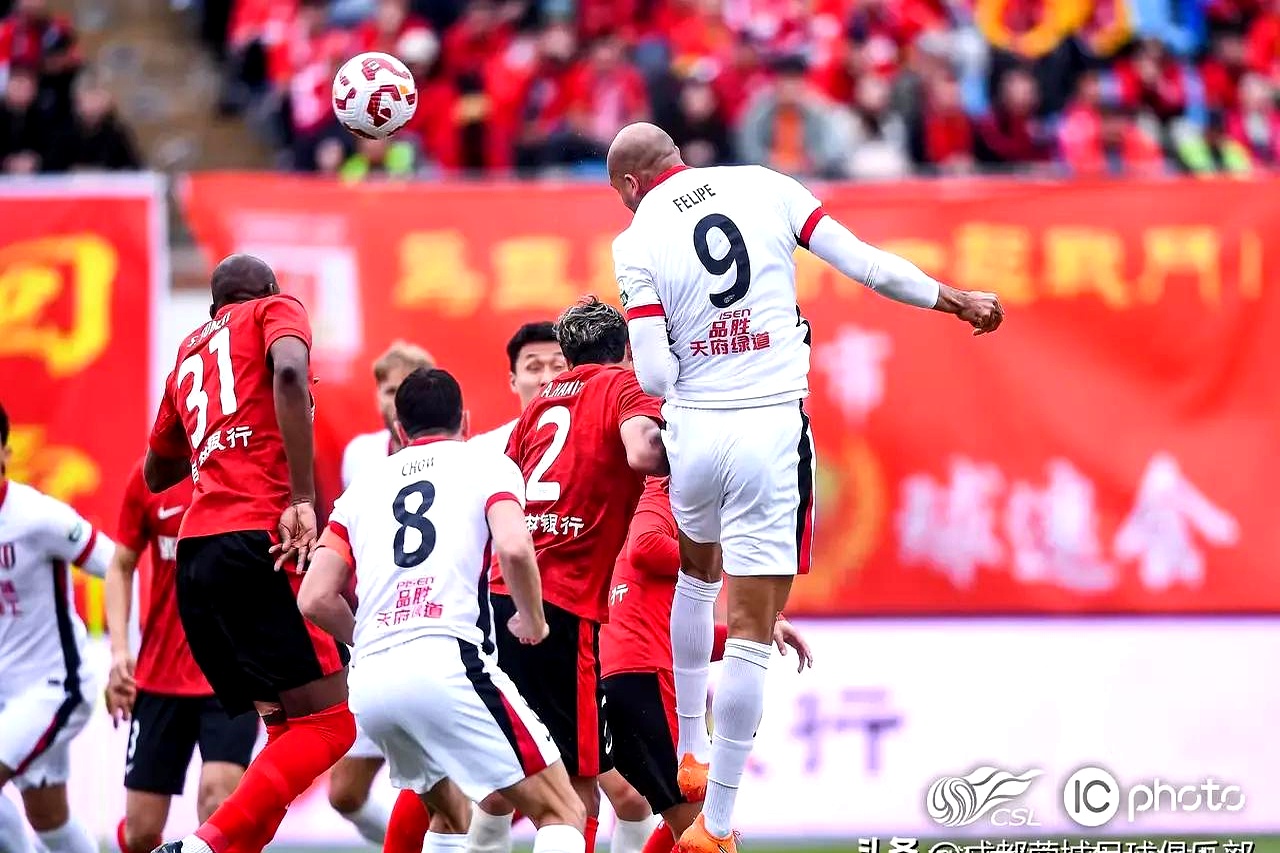 足总杯倒计时，广东宏远关键时刻临场应变，细节引发关注，质疑声仍在，细节决定成败的简单介绍