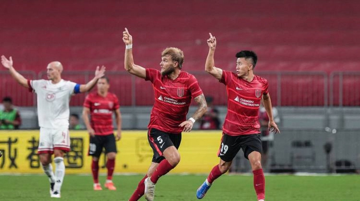 AYX SPORTS-转会期中超焦点战里尔冲刺阶段单刀错失，媒体一致点评：今晚斯图加特备战亚冠的简单介绍