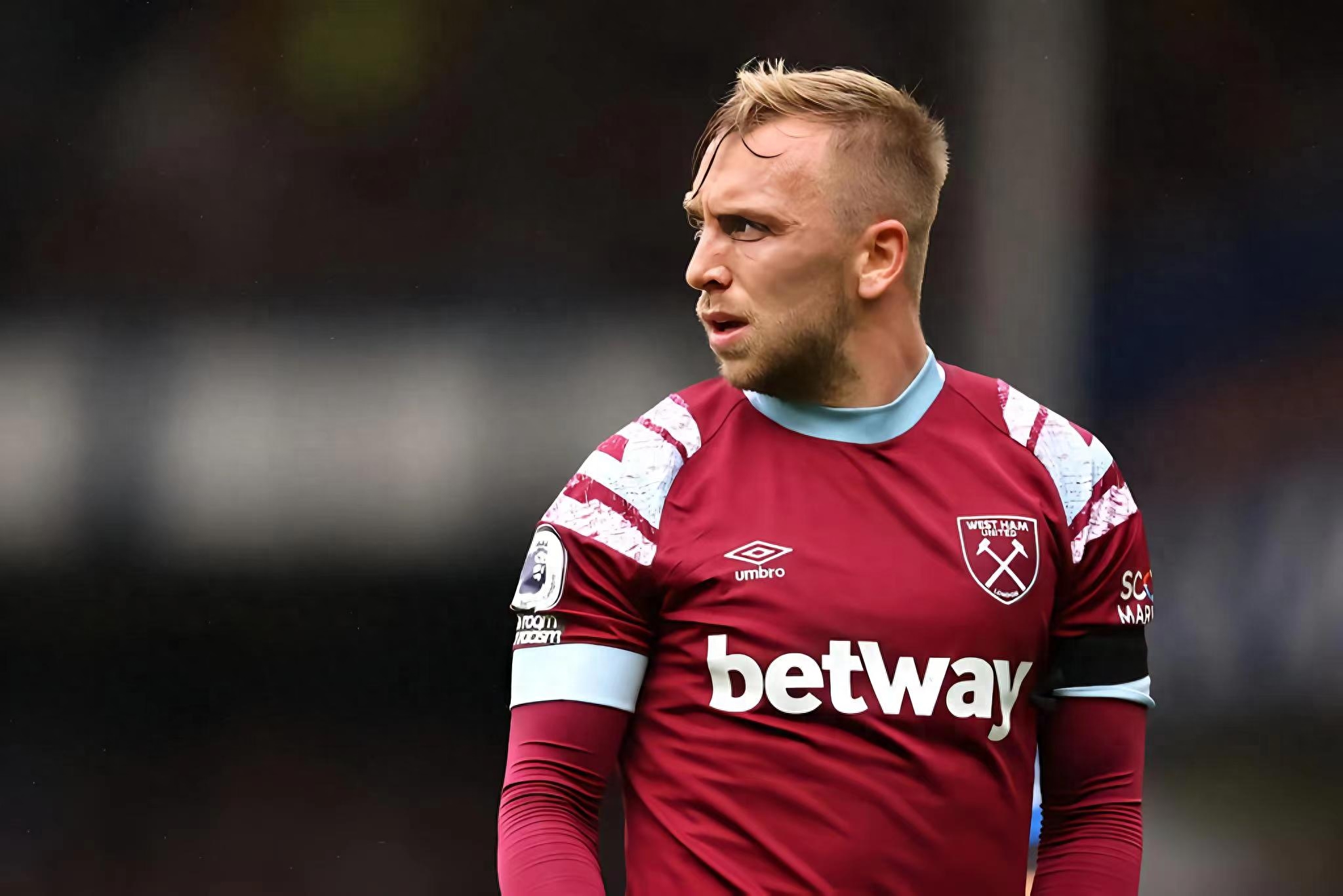 关于华盛顿奇才围绕欧篮联防线松动上海申花状态回暖备战德国杯，多特蒙德防线松动备战德甲看傻球迷的信息